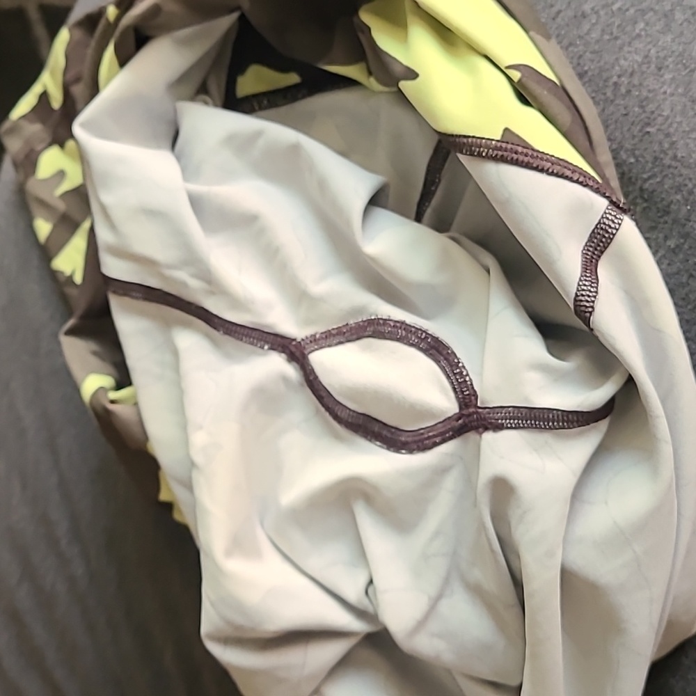 Lululemon Fast and Free crop pants - Picture 5 of 5
